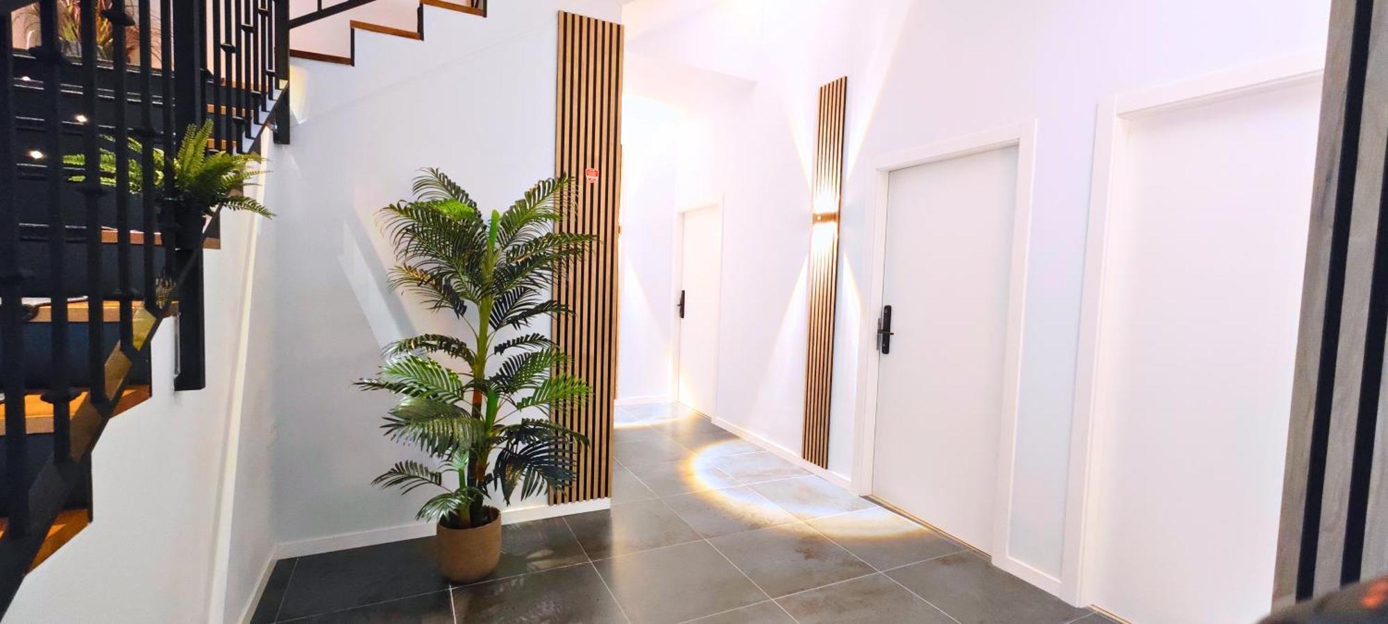 Ynfinity Aparthotel Valencia Exterior photo